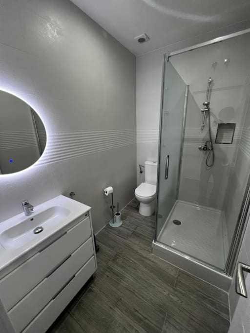 Acogedor Apartamento En Gran Via Madri Exterior foto
