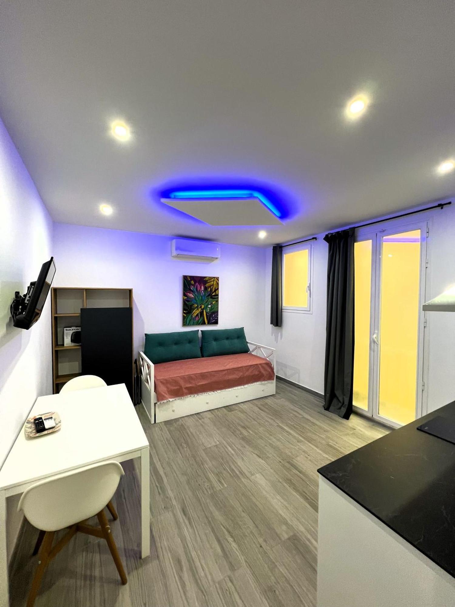 Acogedor Apartamento En Gran Via Madri Exterior foto